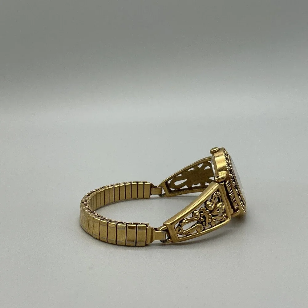 Vintage SII Angel Cherub Womens Watch 26mm Gold Tone Stretch Band New Battery a
